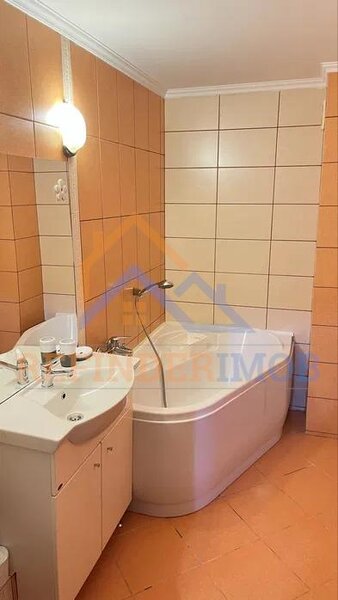 Sebastian, apartament 2 camere.